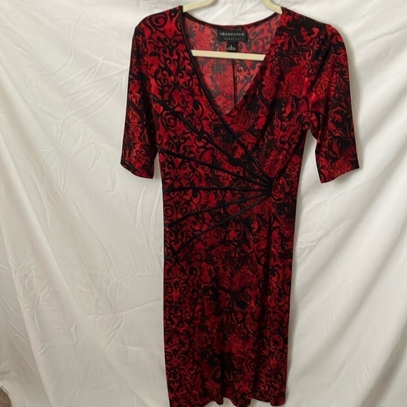 Connected: Red/Black floral patterned midi dress- v-neck- 6 - Picture 1 of 12
